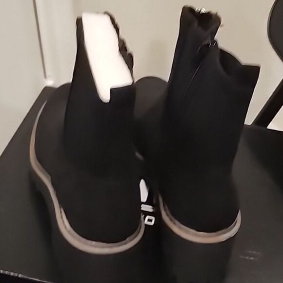 Steve Madden Harper Zip Front Boot - Picture 7 of 7